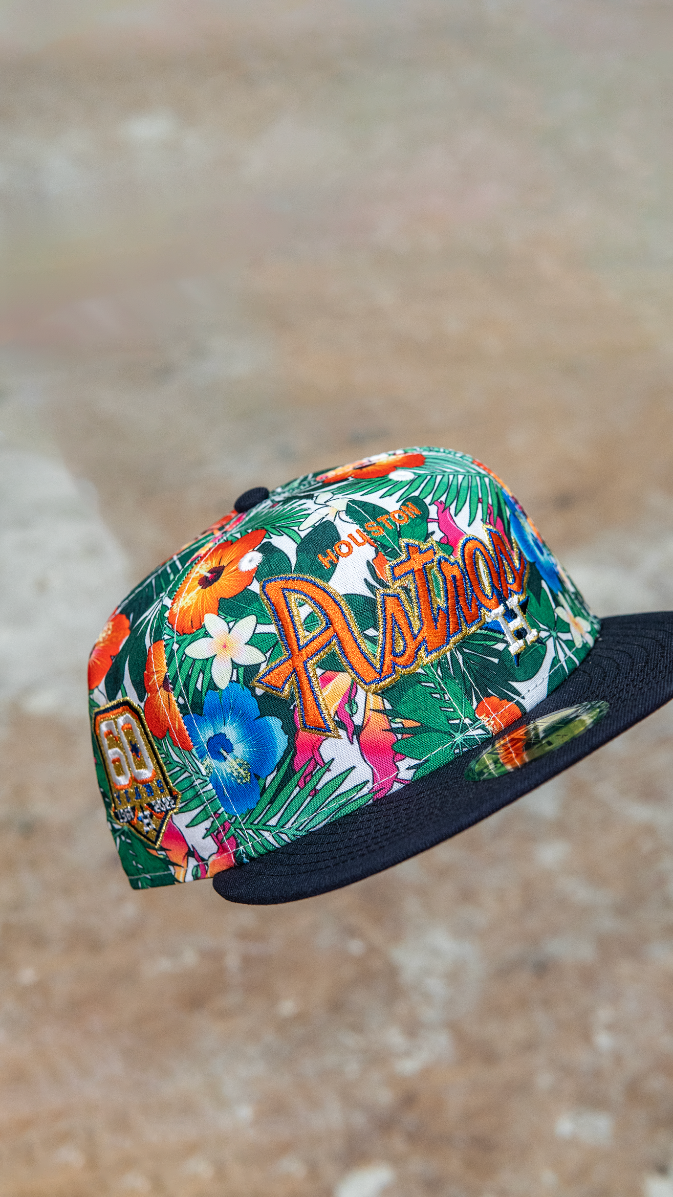 Astros Floral Retro Script