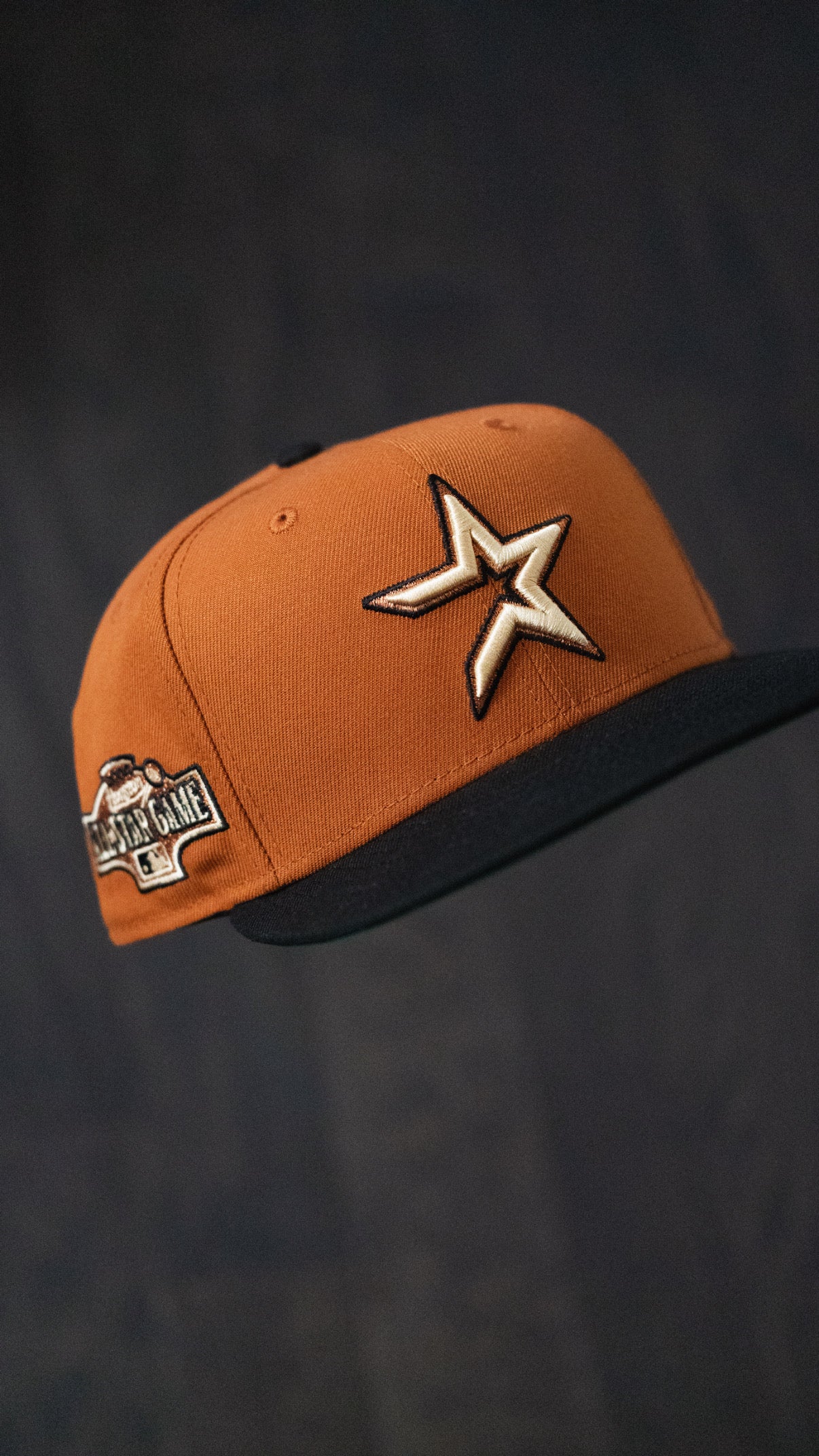Burned orange/ black brim open star 2004 All Star